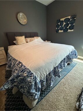 Vintage Ralph Lauren King Size Bedskirt with Blue & White Chinoiserie Ruffle
